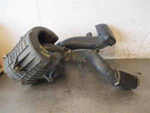 Used Air box Nissan NT 400 Cabstar 3.0 DCI 35.13 Price on request offered by Autohandel-Smet Gebroeders NV