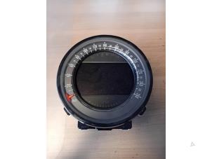 Used Odometer KM Mini Clubman (R55) 2.0 Cooper D 16V Autom. Price on request offered by Autohandel-Smet Gebroeders NV