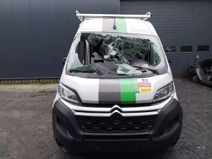 Used Front end, complete Citroen Jumper (U9) 2.2 Blue HDi 140 Price on request offered by Autohandel-Smet Gebroeders NV