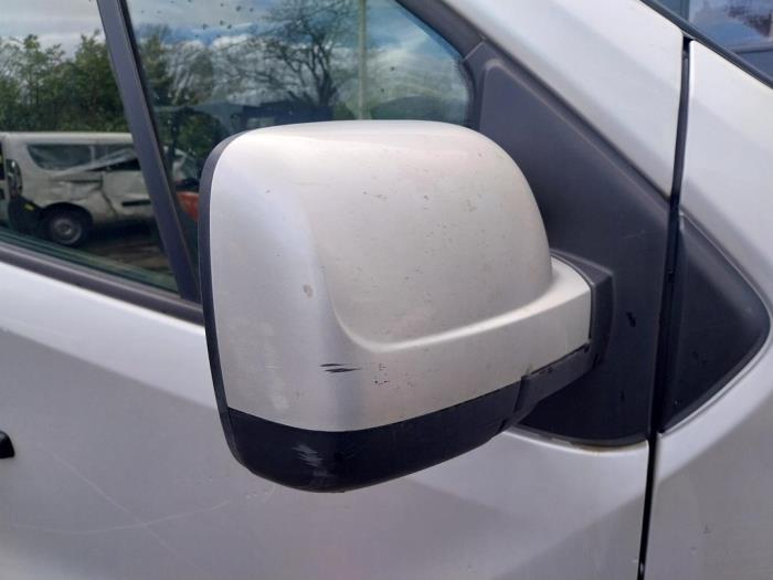 Wing mirror, right from a Fiat Talento 1.6 EcoJet BiTurbo 125 2017