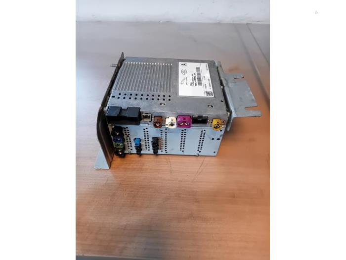 Używane Modul radiowy Jaguar XF (X260) 2.0d 163 E-Performance 16V Cena na żądanie oferowane przez Autohandel-Smet Gebroeders NV