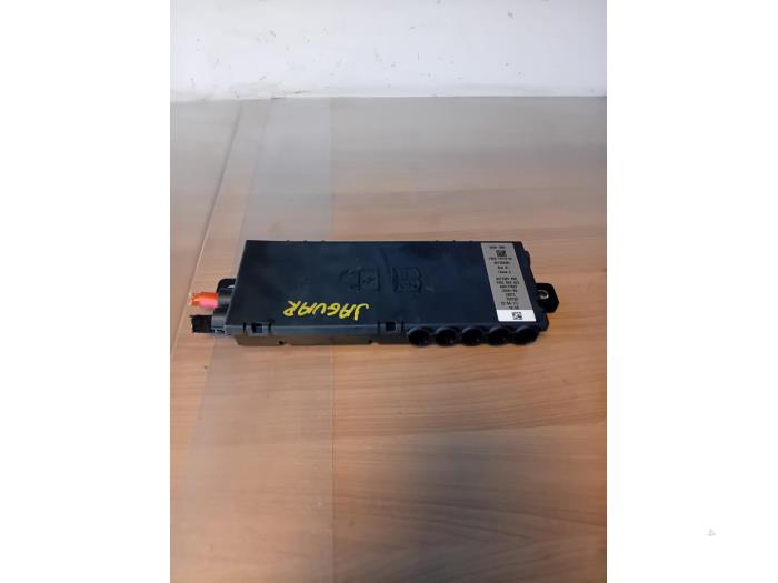 Używane Modul (rózne) Jaguar XF (X260) 2.0d 163 E-Performance 16V Cena na żądanie oferowane przez Autohandel-Smet Gebroeders NV