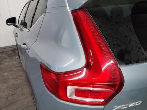 Used Taillight, left Volvo XC40 (XZ) 1.5 T3 Plug-in Hybrid 12V Price on request offered by Autohandel-Smet Gebroeders NV
