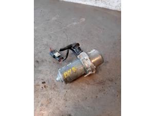 Used Vacuum pump (petrol) BMW 5 serie (G30) 523i 2.0 TwinPower Turbo 16V Price on request offered by Autohandel-Smet Gebroeders NV
