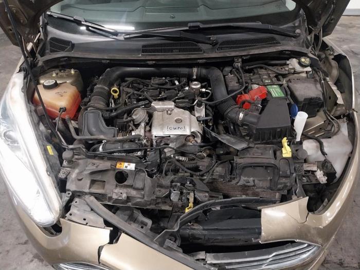 Używane Silnik Ford Fiesta 6 (JA8) 1.0 EcoBoost 12V 100 Cena na żądanie oferowane przez Autohandel-Smet Gebroeders NV