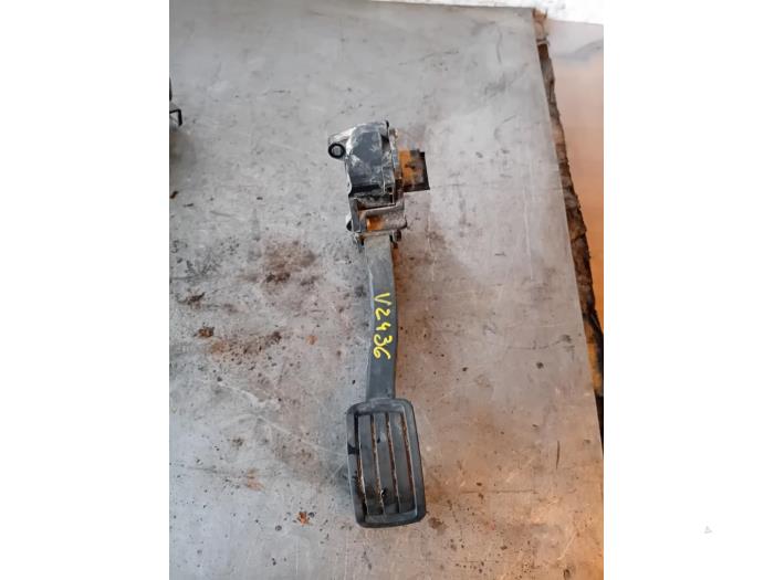 Begagnade Gaspedalsensor Peugeot Expert (V1/VA/VB/VE/VF/VT/VY) 2.0 Blue HDi 120 16V Pris på förfrågan erbjuds av Autohandel-Smet Gebroeders NV