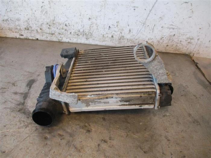 Usados Intercooler Citroen Berlingo 1.5 BlueHDi 75 Precio de solicitud ofrecido por Autohandel-Smet Gebroeders NV