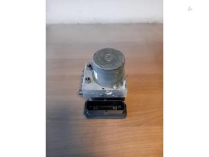 Used ABS pump Peugeot 3008 II (M4/MC/MJ/MR) 1.6 BlueHDi 115 Price on request offered by Autohandel-Smet Gebroeders NV