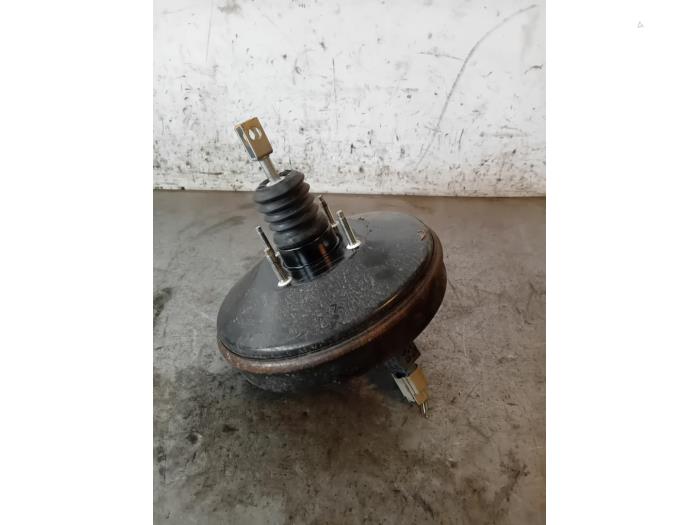 Usagé Servo frein Ford Fiesta 6 (JA8) 1.0 EcoBoost 12V 100 Prix sur demande proposé par Autohandel-Smet Gebroeders NV