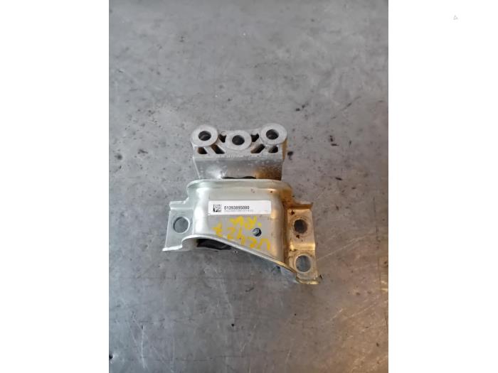 Used Engine mount Citroen Jumper (U9) 2.2 Blue HDi 140 Price on request offered by Autohandel-Smet Gebroeders NV