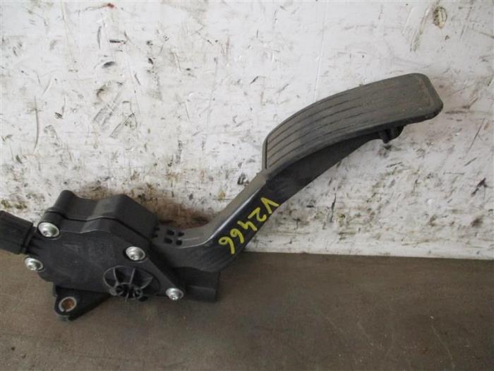Begagnade Gaspedalsensor Subaru Impreza III (GH/GR) 2.0D AWD Pris på förfrågan erbjuds av Autohandel-Smet Gebroeders NV