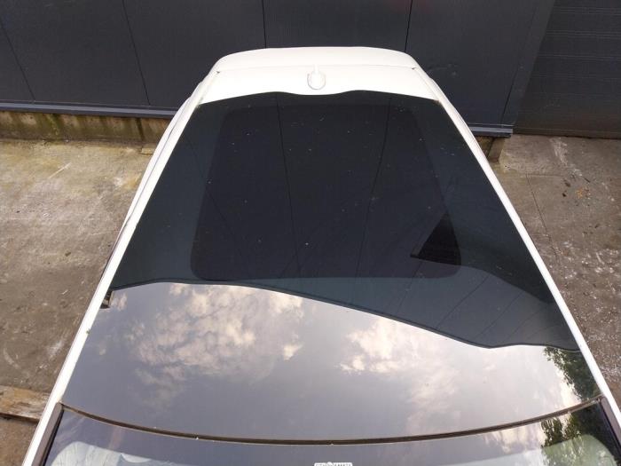 Używane Dach panoramiczny Volvo V40 (MV) 1.6 D2 Cena na żądanie oferowane przez Autohandel-Smet Gebroeders NV