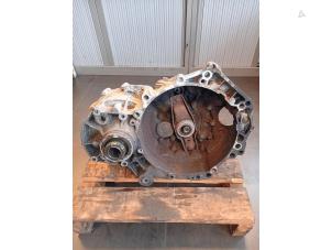 Used Gearbox Volkswagen Transporter Price on request offered by Autohandel-Smet Gebroeders NV