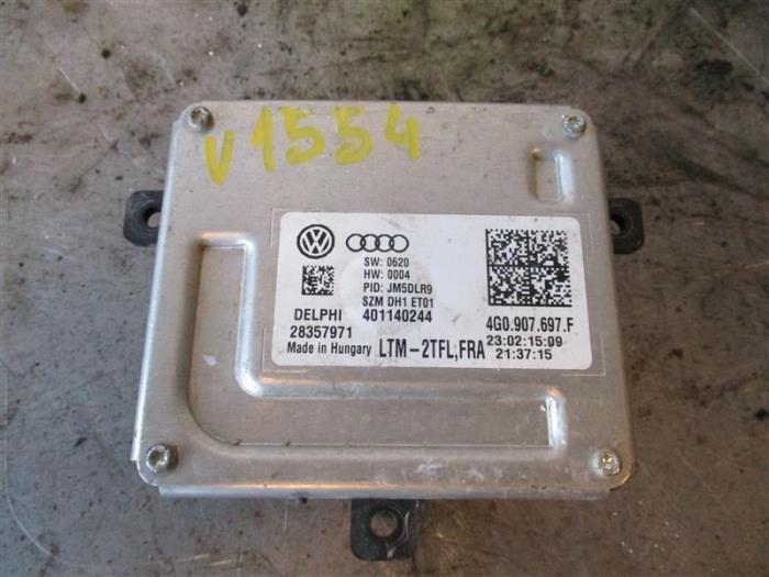 Gebrauchte Xenon Modul Skoda Superb (3TAA) 1.6 TDI Preis auf Anfrage angeboten von Autohandel-Smet Gebroeders NV
