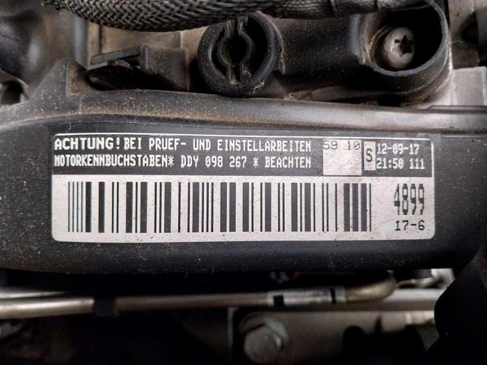 Motor van een Volkswagen Golf VII (AUA) 1.6 TDI BMT 16V 2017
