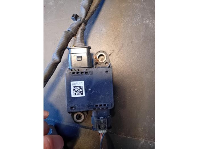 Begagnade NOx-sensor Mercedes Sprinter 5t (907.6) 314 CDI 2.1 D RWD Pris på förfrågan erbjuds av Autohandel-Smet Gebroeders NV