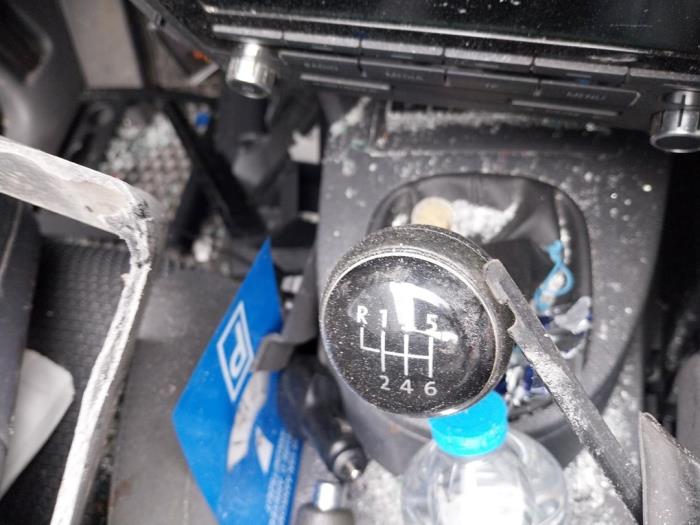 Gebrauchte Getriebe Volkswagen Touran (1T3) 1.4 16V TSI EcoFuel Preis auf Anfrage angeboten von Autohandel-Smet Gebroeders NV