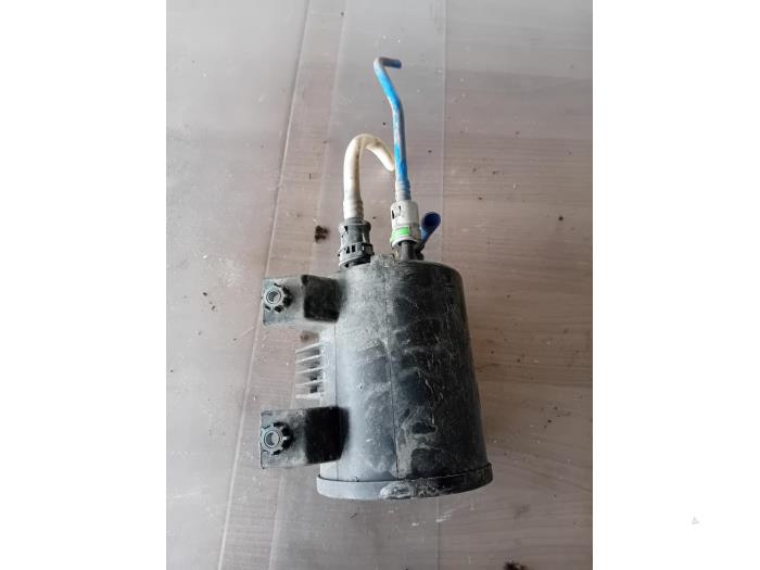 Gebrauchte Kohlenstofffilter BMW 1 serie (F20) 116i 1.5 12V Preis auf Anfrage angeboten von Autohandel-Smet Gebroeders NV