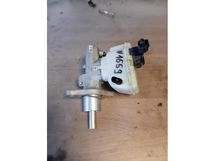 Gebrauchte Hauptbremszylinder Volkswagen Caddy Combi IV 2.0 TDI 102 Preis auf Anfrage angeboten von Autohandel-Smet Gebroeders NV