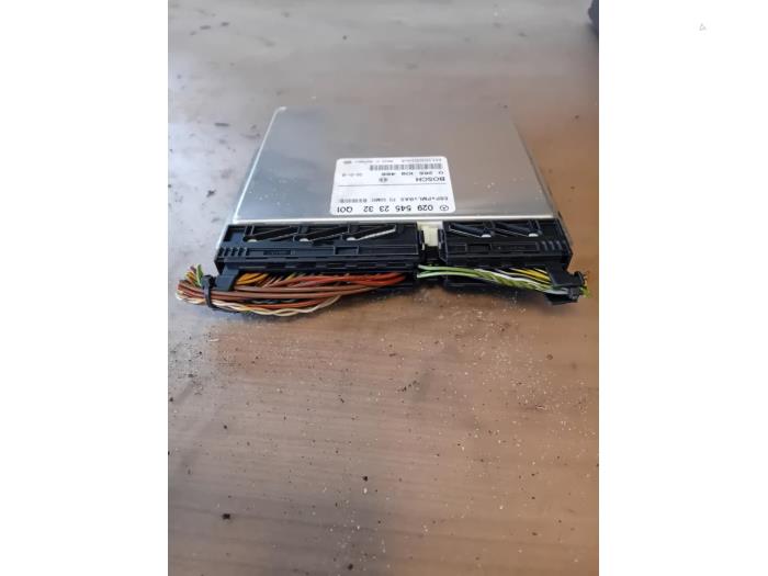 Used Computer, miscellaneous Mercedes E Combi (S210) 3.2 E-320 CDI 24V Price on request offered by Autohandel-Smet Gebroeders NV