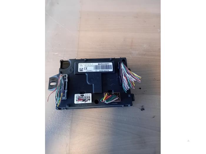Używane Modul (rózne) Renault Captur I (2R) 0.9 Energy TCE 12V Cena na żądanie oferowane przez Autohandel-Smet Gebroeders NV
