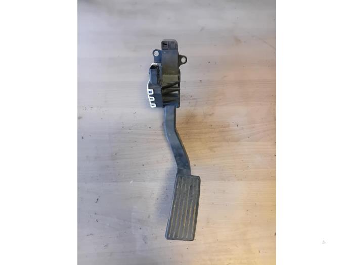 Begagnade Gaspedalsensor Fiat Ducato (250) 3.0 D 177 MultiJet II Power Pris på förfrågan erbjuds av Autohandel-Smet Gebroeders NV