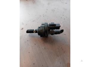Used Vacuum valve Nissan Pulsar (C13) 1.2 DIG-T 16V Price on request offered by Autohandel-Smet Gebroeders NV