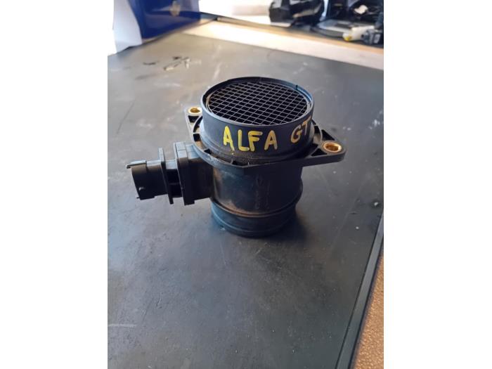 Begagnade Luftflödesmätare Alfa Romeo GT (937) Pris på förfrågan erbjuds av Autohandel-Smet Gebroeders NV