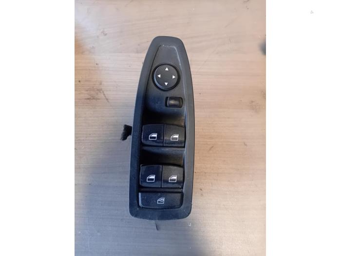 Usados Interruptor combinado de ventanillas BMW 4 serie Gran Coupe (F36) 420d 2.0 16V Precio de solicitud ofrecido por Autohandel-Smet Gebroeders NV