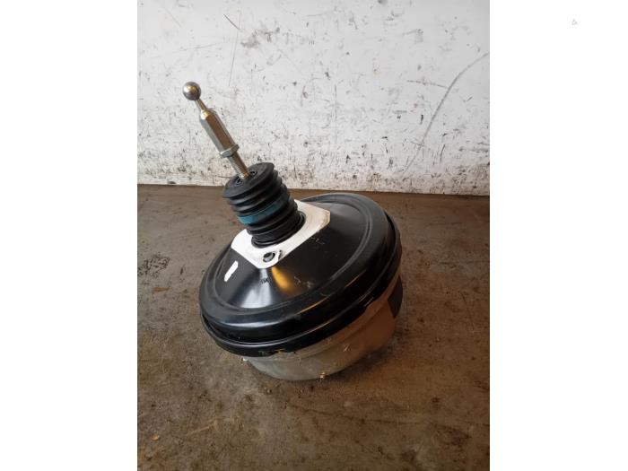 Usagé Servo frein Audi A5 Sportback (F5A/F5F) 2.0 T MHEV 16V Prix sur demande proposé par Autohandel-Smet Gebroeders NV