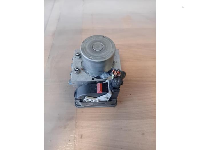 Usagé Bloc ABS Audi A5 Sportback (F5A/F5F) 2.0 T MHEV 16V Prix sur demande proposé par Autohandel-Smet Gebroeders NV