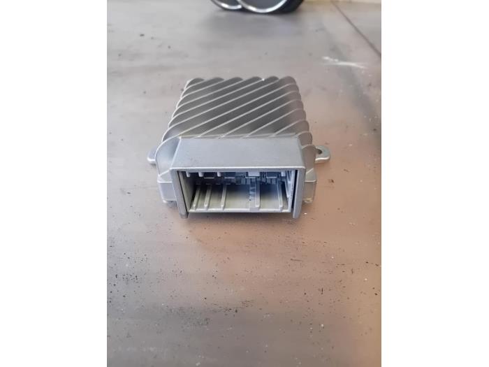 Używane Modul (rózne) Mini Mini (F55) 1.5 12V Cooper D Cena na żądanie oferowane przez Autohandel-Smet Gebroeders NV