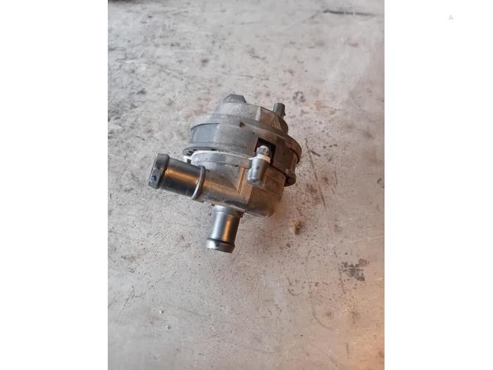 Begagnade Extra vattenpump Fiat Tipo (356W/357W) Pris på förfrågan erbjuds av Autohandel-Smet Gebroeders NV