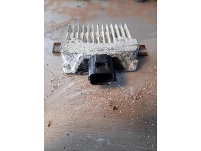 Używane Modul (rózne) Volvo XC60 I (DZ) 2.0 DRIVe 20V Cena na żądanie oferowane przez Autohandel-Smet Gebroeders NV