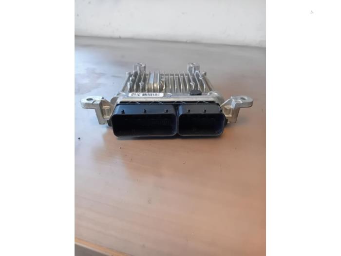 Used Engine management computer Mercedes E (W213) E-450 3.0 V6 Turbo 24V 4-Matic Price on request offered by Autohandel-Smet Gebroeders NV
