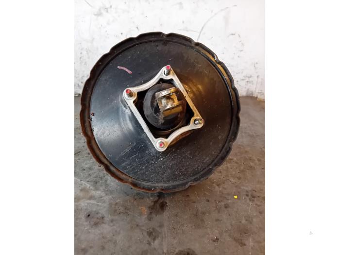 Usados Servofreno Hyundai Galloper I Precio de solicitud ofrecido por Autohandel-Smet Gebroeders NV