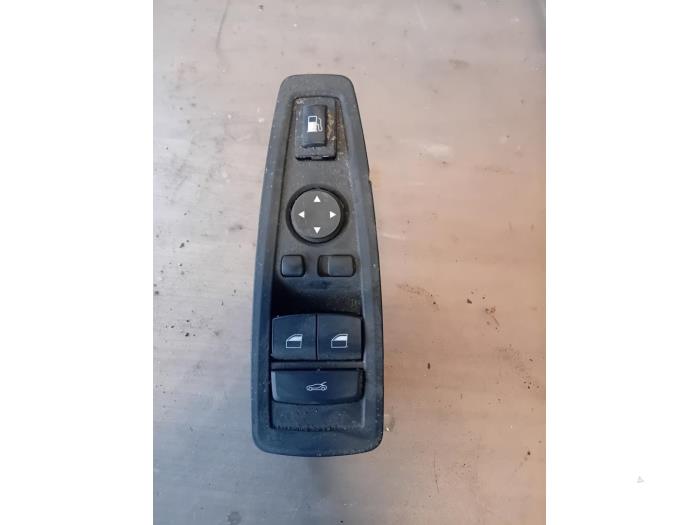 Usados Interruptor combinado de ventanillas BMW i8 (I12) 1.5 TwinPower Turbo Precio de solicitud ofrecido por Autohandel-Smet Gebroeders NV