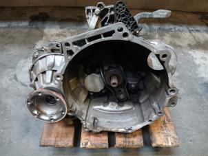Getriebe van een Volkswagen Caddy IV 1.4 TSI 16V 2016