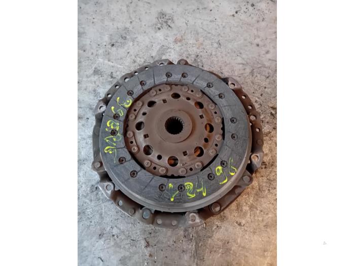 Begagnade Tryckplåt BMW 3 serie Gran Turismo (F34) 318d 2.0 16V Pris på förfrågan erbjuds av Autohandel-Smet Gebroeders NV