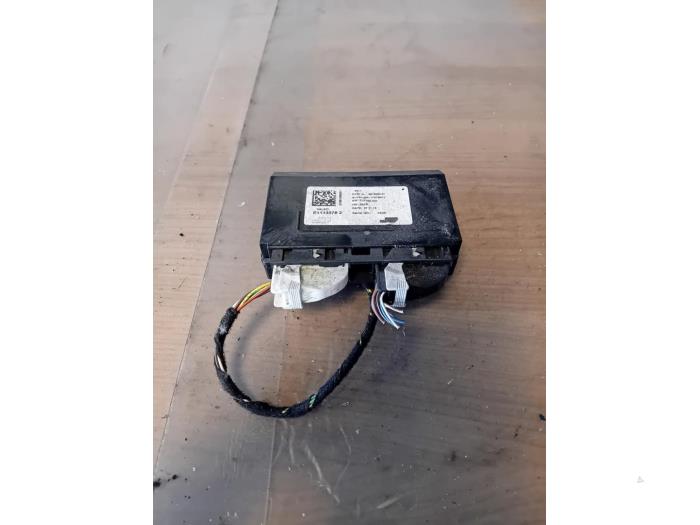 Używane Modul (rózne) BMW i8 (I12) 1.5 TwinPower Turbo Cena na żądanie oferowane przez Autohandel-Smet Gebroeders NV