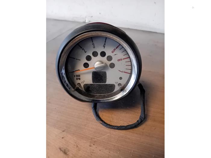 Używane Obrotomierz Mini Paceman (R61) 2.0 16V Cooper SD ALL4 Cena na żądanie oferowane przez Autohandel-Smet Gebroeders NV