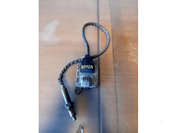 Begagnade NOx-sensor Peugeot 208 I (CA/CC/CK/CL) 1.6 Blue HDi 75 Pris på förfrågan erbjuds av Autohandel-Smet Gebroeders NV