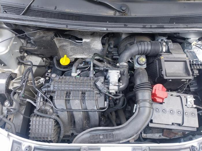 Usagé Moteur Dacia Logan MCV II/III/Sandero Wagon 1.0 Sce 12V Prix sur demande proposé par Autohandel-Smet Gebroeders NV