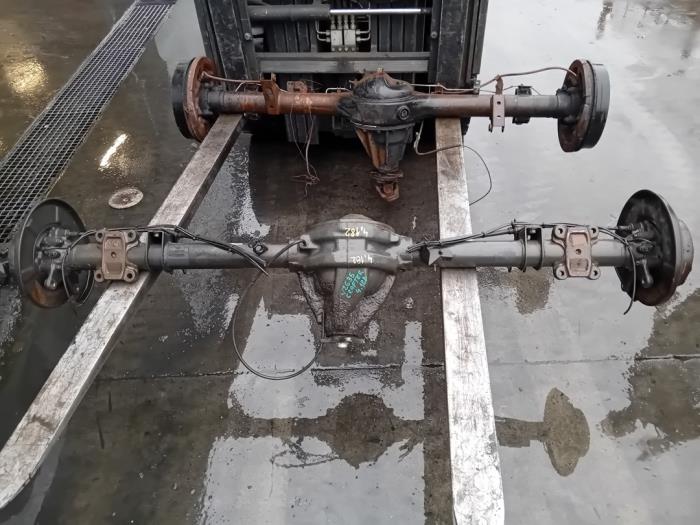Gebrauchte Differential hinten Volkswagen Crafter 2.5 TDI 30/32/35/46/50 Preis auf Anfrage angeboten von Autohandel-Smet Gebroeders NV