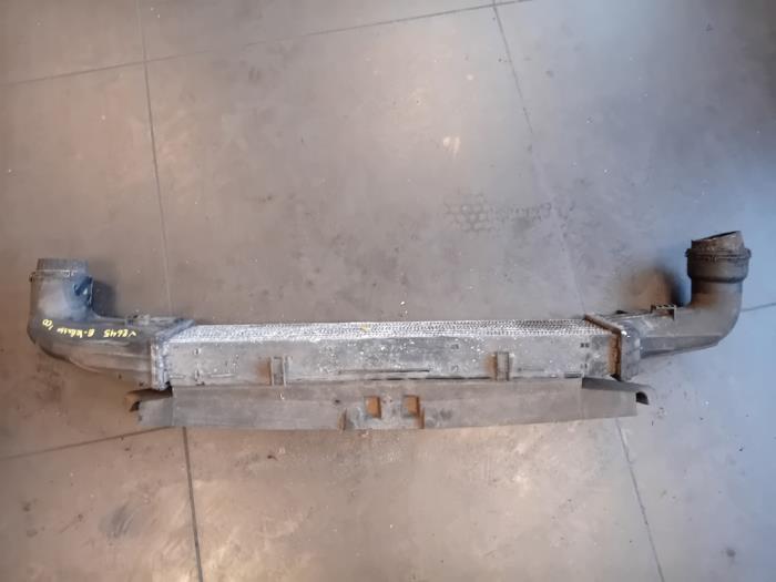 Usados Intercooler Mercedes E (W210) 2.2 E-220 CDI 16V Precio de solicitud ofrecido por Autohandel-Smet Gebroeders NV