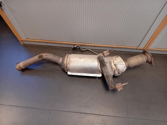 Gebrauchte Katalysator Nissan NV 400 (M9J) 2.3 dCi 125 16V Preis auf Anfrage angeboten von Autohandel-Smet Gebroeders NV