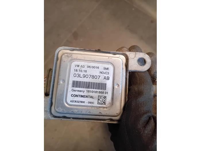 Nox Sensor van een Volkswagen Crafter 2.0 TDI 16V 2017