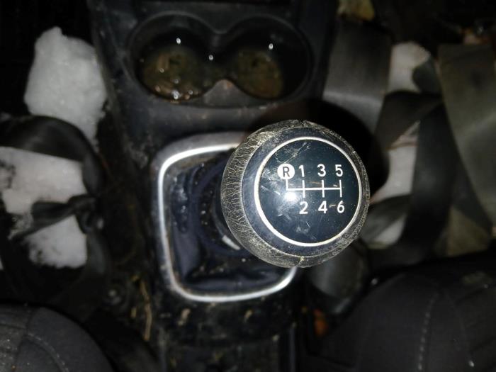 Getriebe Toyota Yaris III (P13), 2010 / 2020 1.5 16V Dual VVT-iE, Fließheck, Benzin, 1.496cc, 82kW (111pk), FWD, 2NRFKE, 2017-03 / 2020-06, NSP13 (Gebraucht)