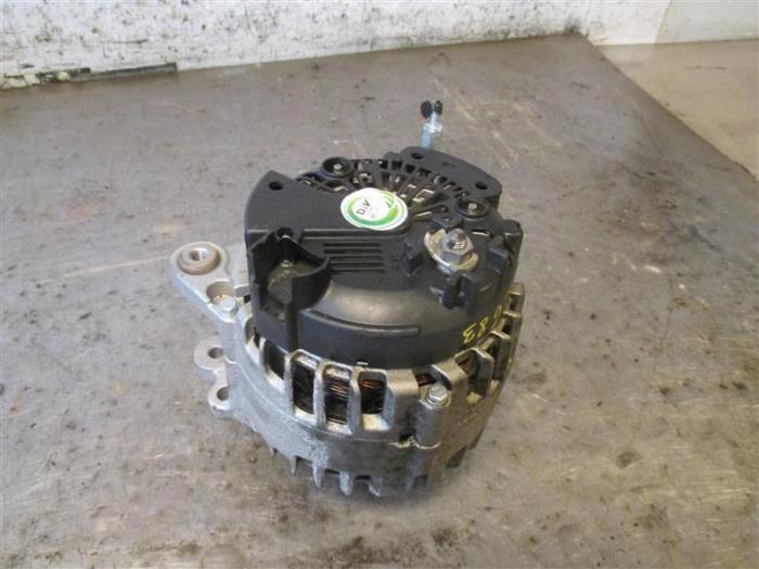 Usagé Dynamo Volkswagen Golf VII (AUA) 1.6 TDI 16V Prix sur demande proposé par Autohandel-Smet Gebroeders NV