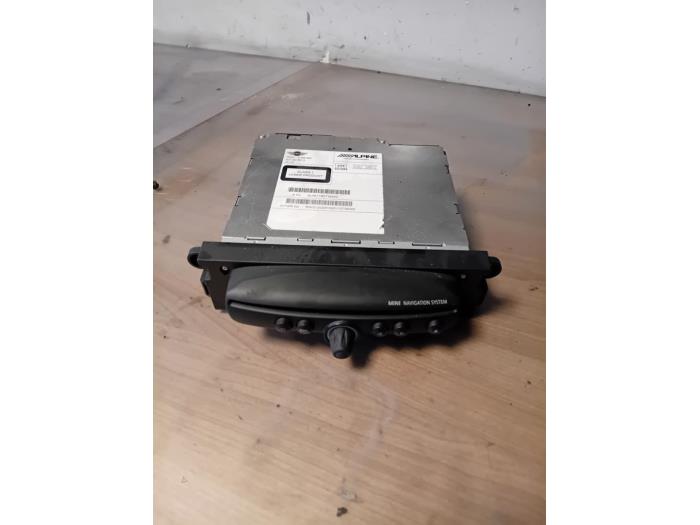 Używane System nawigacji Mini Mini (R56) 1.6 One D 16V Cena na żądanie oferowane przez Autohandel-Smet Gebroeders NV